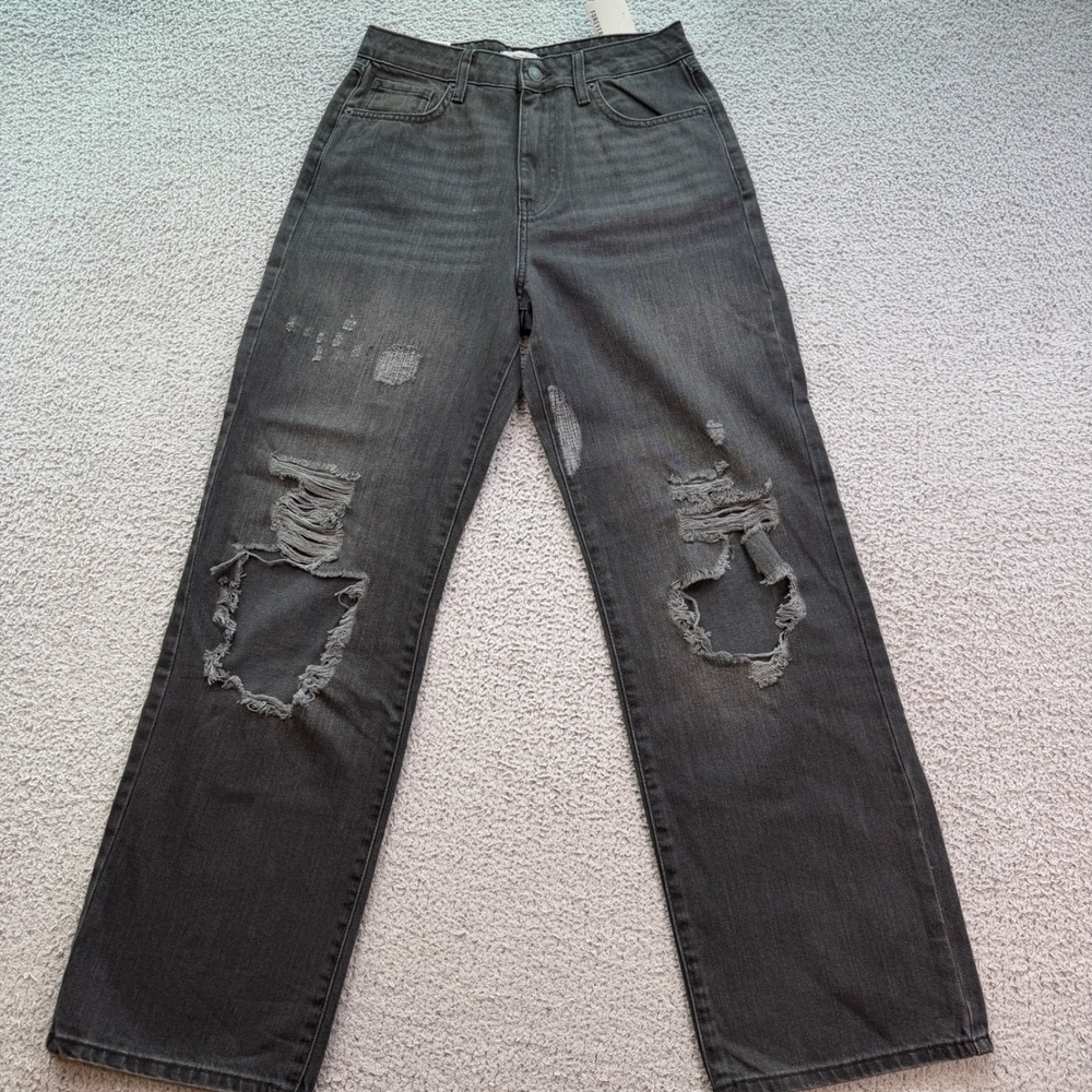 Forever 21 Premium 90s Fit Distressed Jeans Washed Black High Waist 27 Baggy